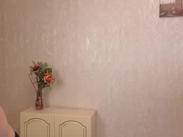 girl
        islanaomi cam image #2756080