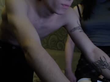couple
        alyx1 cam image #3853505