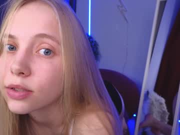 girl
        appr0ved cam image #1078281