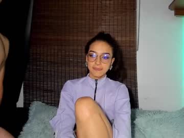 couple Nude Cam Girls Playing Games with lanncelot_