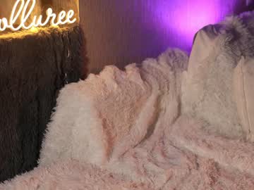 girl
        owlluree cam image #2913345