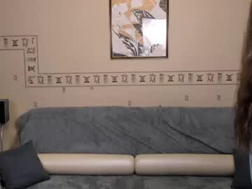 girl
        chloechapman cam image #4578862