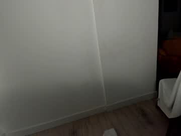 girl
        ehotlovea cam image #31503