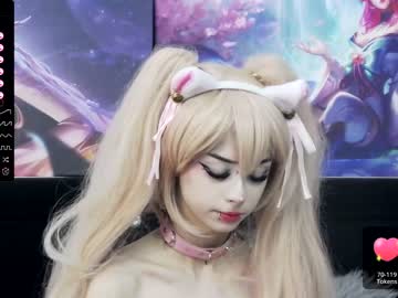 girl
        xenomy cam image #2665237