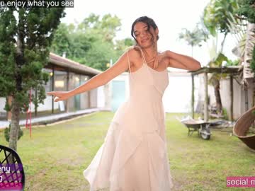 girl
        loollypop24 cam image #6849946