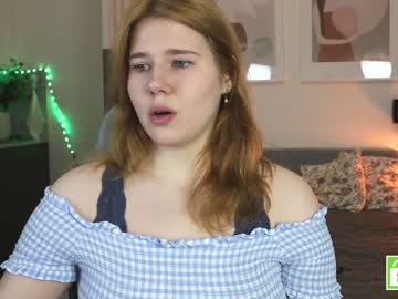 girl
        girl_u_never_met cam image #800966