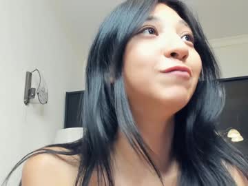 girl
        alwayssmile8 cam image #4810147