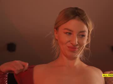 girl
        bronnica cam image #4672550
