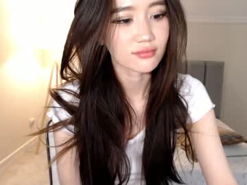 girl
        amiliyan cam image #3405327