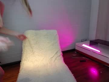 girl
        yana_squrel_22 cam image #762359