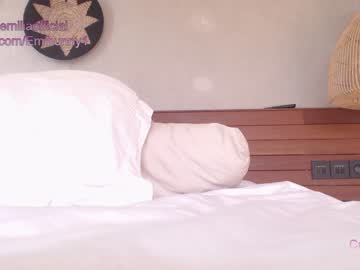 girl
        emilia98xxx cam image #2169269