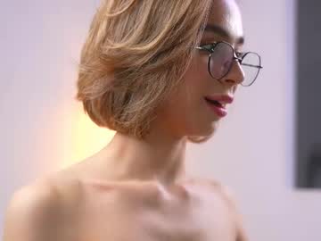 girl Nude Cam Girls Playing Games with bb_jett