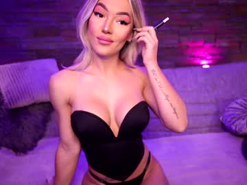 girl
        fantasystudiox cam image #4061910