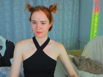 couple Nude Cam Girls Playing Games with romantic_story