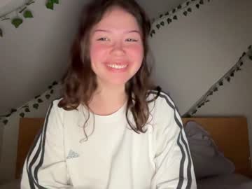 girl
        eternal_infinite cam image #2997951
