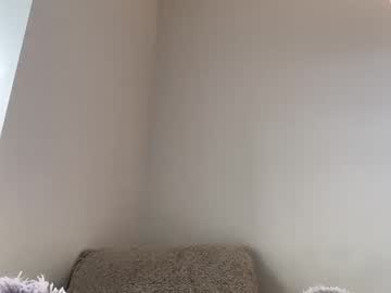 girl
        lydbabyyy69 cam image #3881038