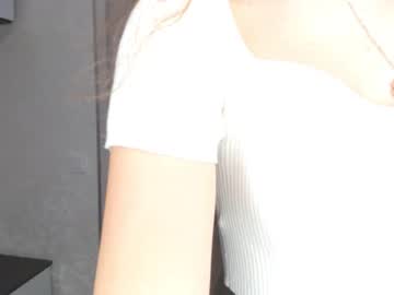 girl
        mistyowens cam image #492314