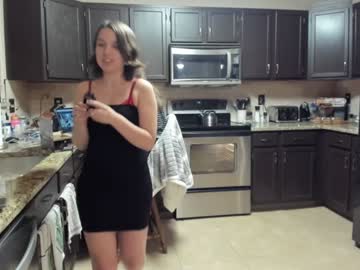 girl
        tiffanywest07 cam image #4868903