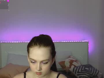 girl
        small_blondee cam image #6326183