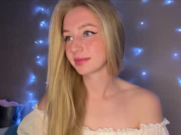 girl
        deardaria cam image #1361867