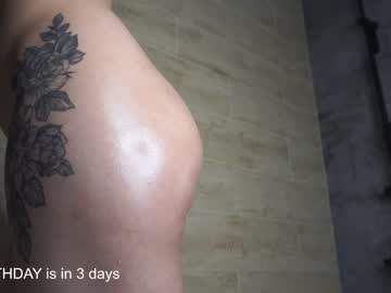 girl
        cassandra_diaz cam image #3735823