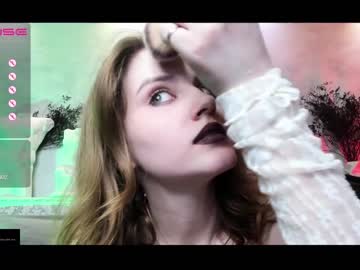 girl
        eleanor_morte cam image #673012