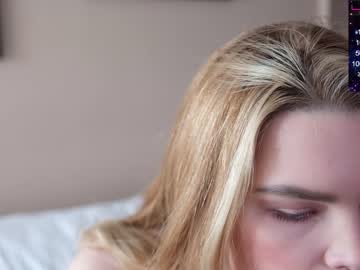 girl
        love_you_to123 cam image #1720045