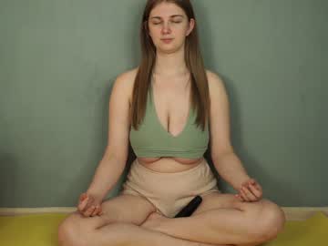 girl
        ammysky_ cam image #2230628