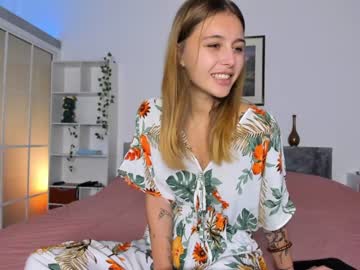 girl
        l0ve_sh0w cam image #2868981