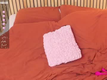 girl
        little_effy18 cam image #853816