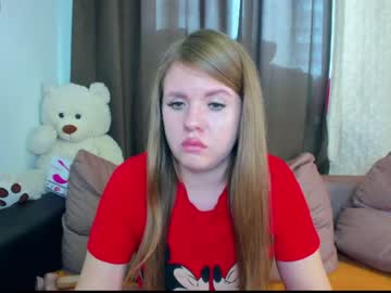 girl
        norabigas cam image #1171993