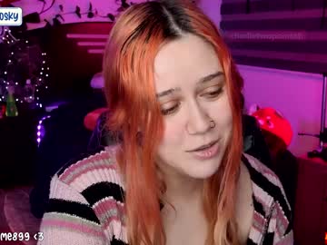 girl
        ziny_cosky cam image #667691