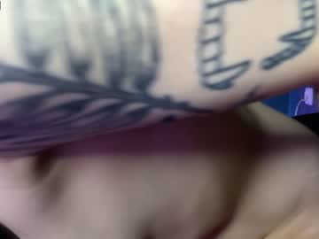couple
        babyytonight cam image #636138
