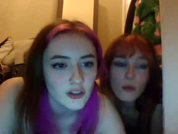 couple
        lilynrose cam image #1220207