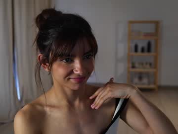girl
        urcutelinda cam image #5858432
