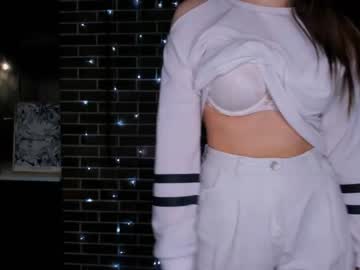 girl
        shellydavids cam image #730316
