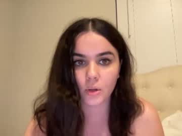 girl
        gia_is_horny cam image #495554
