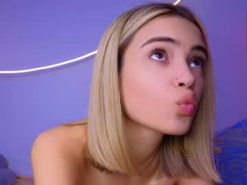 girl
        babyface_cb cam image #4540815