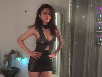 girl
        mysticxkitty cam image #5901310