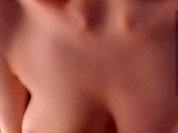 girl
        quennacindy cam image #7004251
