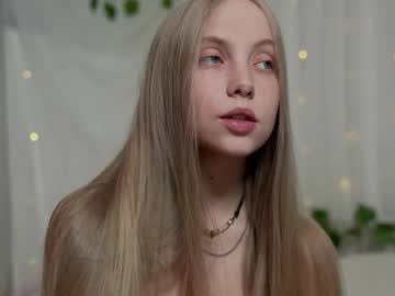 girl
        appr0ved cam image #6100807