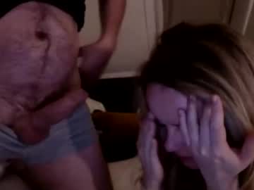 couple
        hollybbgxx cam image #4443211
