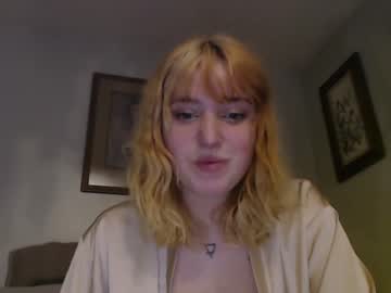 girl
        sadiethemilf cam image #2837853