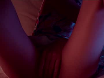girl
        chaturbatable cam image #2749063
