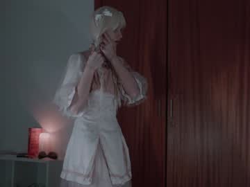 girl
        chaturbatable cam image #5372858