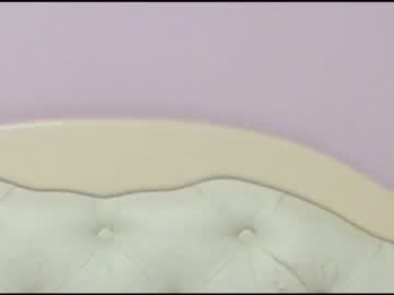 girl
        tease_me09 cam image #2765225