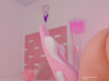 girl
        nicolle_mitchelle cam image #5805616
