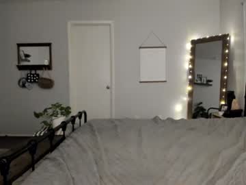girl
        jordanamama cam image #3181906