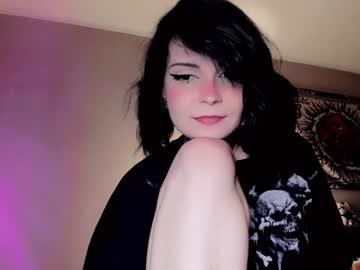 girl
        ronnie_neko cam image #5349771