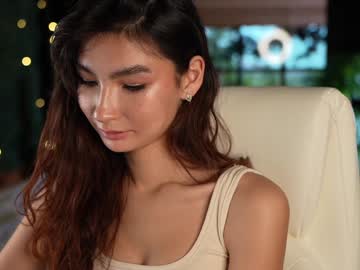 girl
        yvetta cam image #5675659